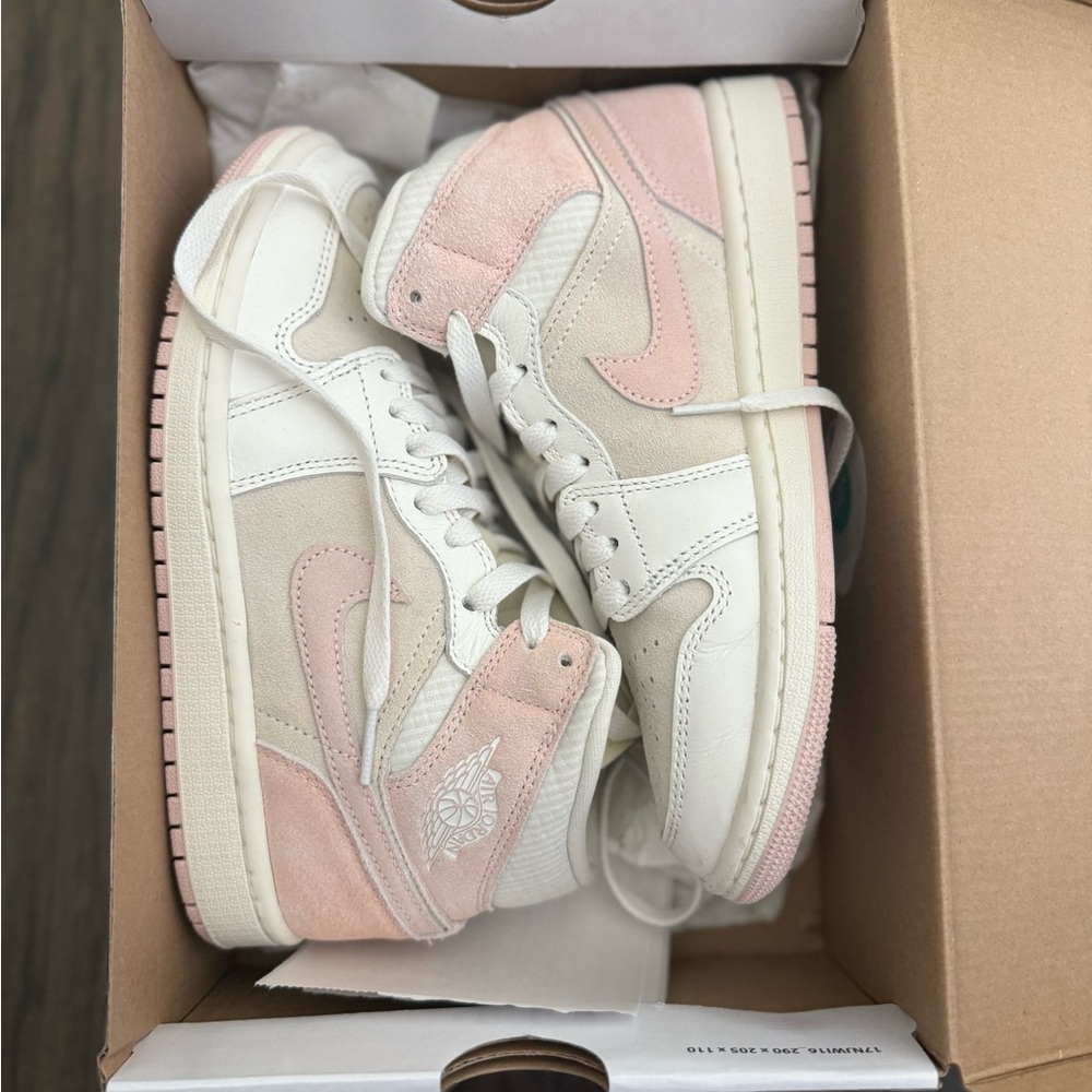 Nike mid rise sneakers